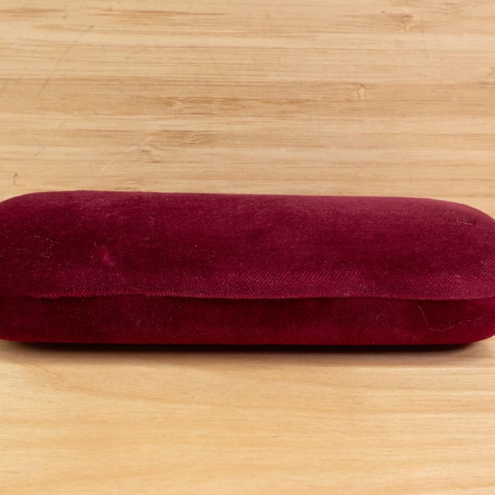 Gucci Hard Velvet Eyeglasses/Sunglasses Case, Maroon color
